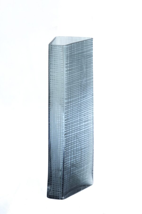 VS1198/Clear Tower Vase DIMENSIONS (CM): 44 x 16 x 12