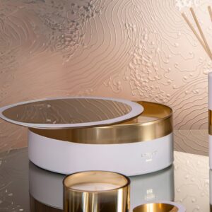 Ladenac Lui&Lei DETAILS Candle in White/Gold jar 1300gr